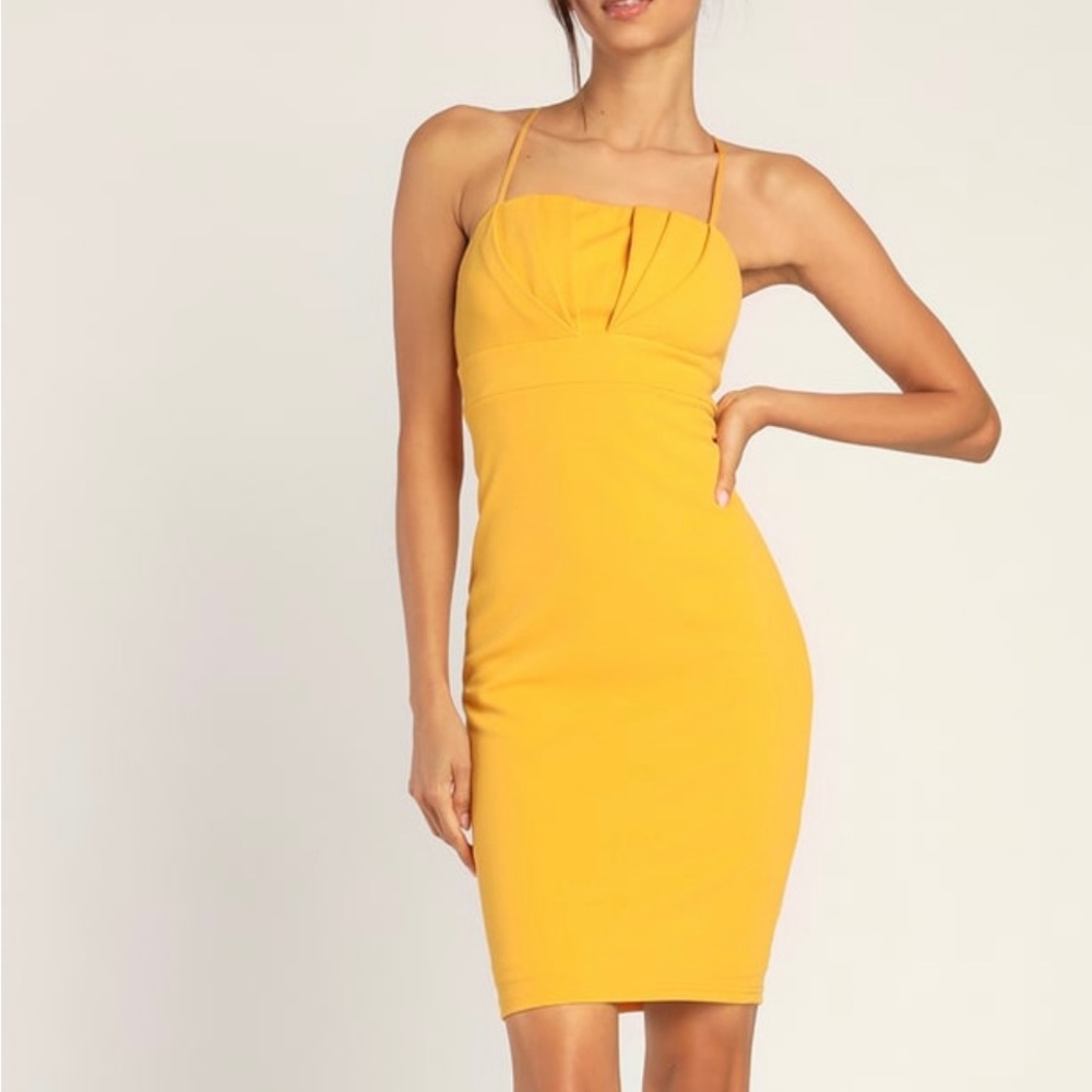Darling Memories Yellow Sleeveless Bodycon Mini Dress . Large
